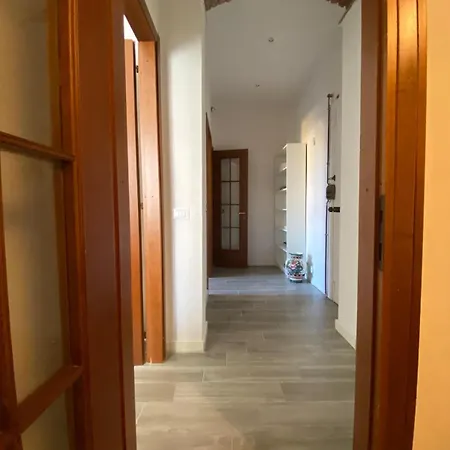 Downtown Station 5 Terre Apartment *