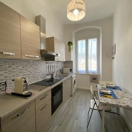 Apartment Downtown Station 5 Terre *